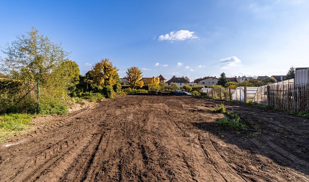 Prodej stavebního pozemku 950 m², Čelákovice – náhled fotky 5