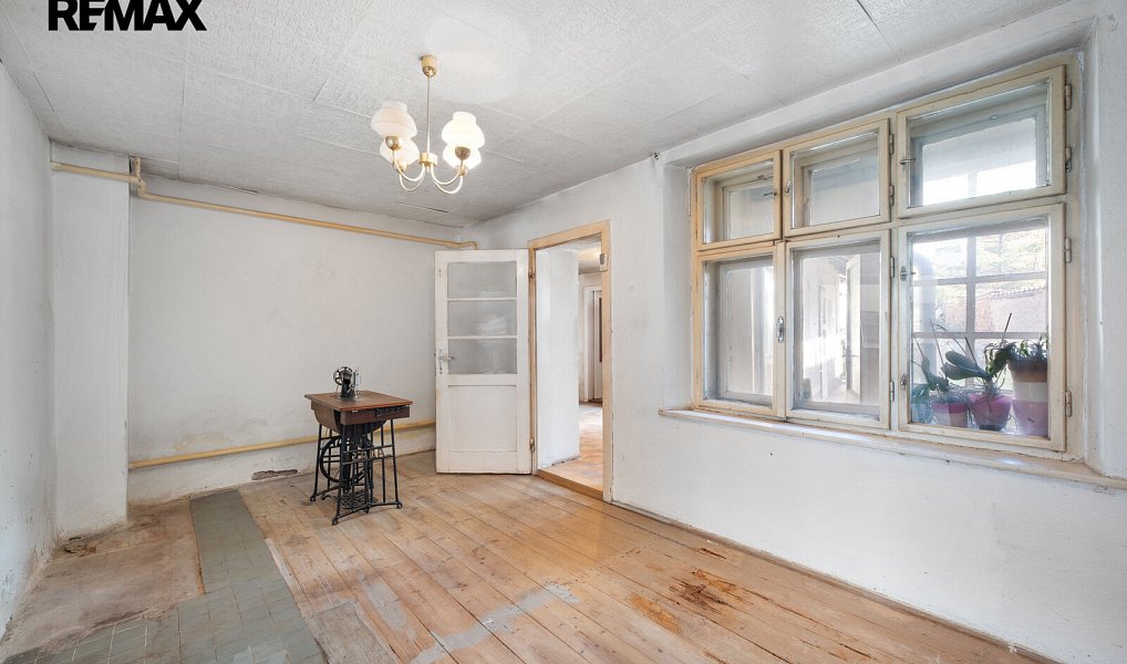 Prodej domu 88 m² s pozemkem 316 m², Neslovice – náhled fotky 8