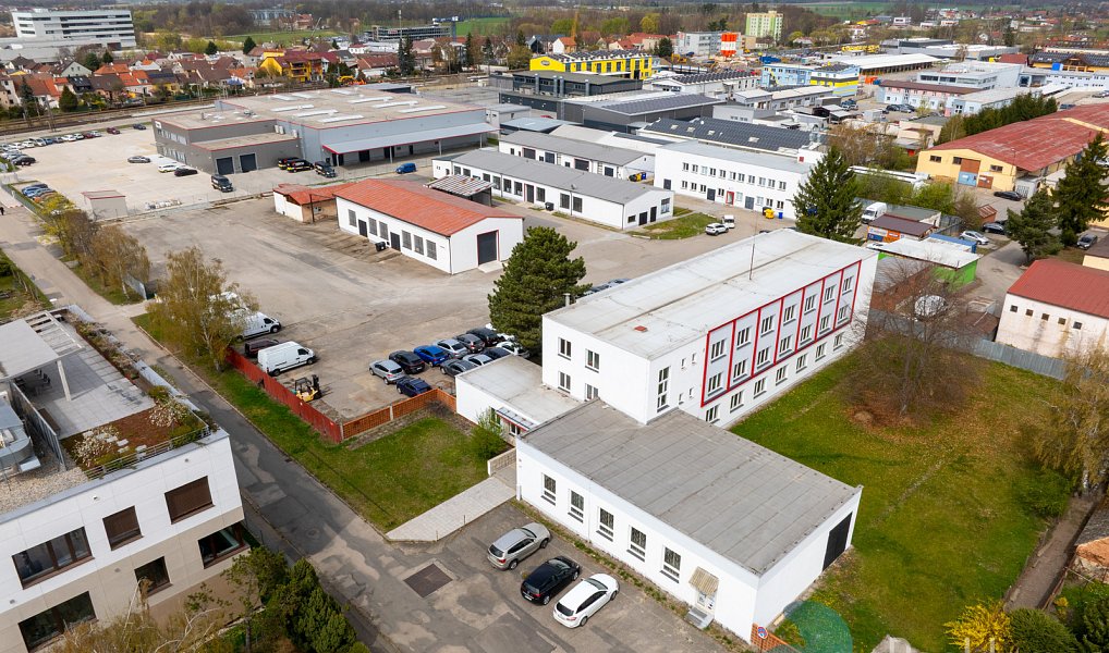 Pronájem kanceláře 349 m², České Budějovice – fotka 1 z 15
