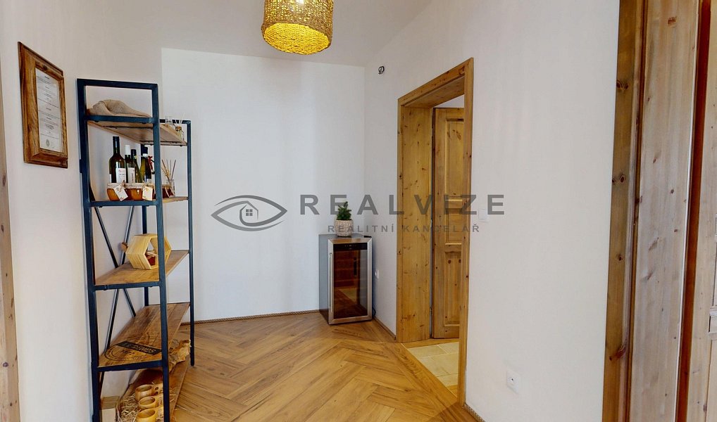 Prodej domu 155 m² s pozemkem 103 m², Lipí – náhled fotky 10