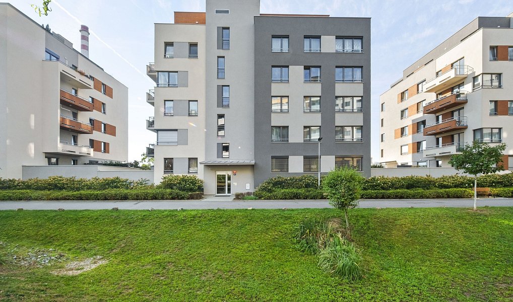 Pronájem bytu 1+kk 33 m², Praha – náhled fotky 9