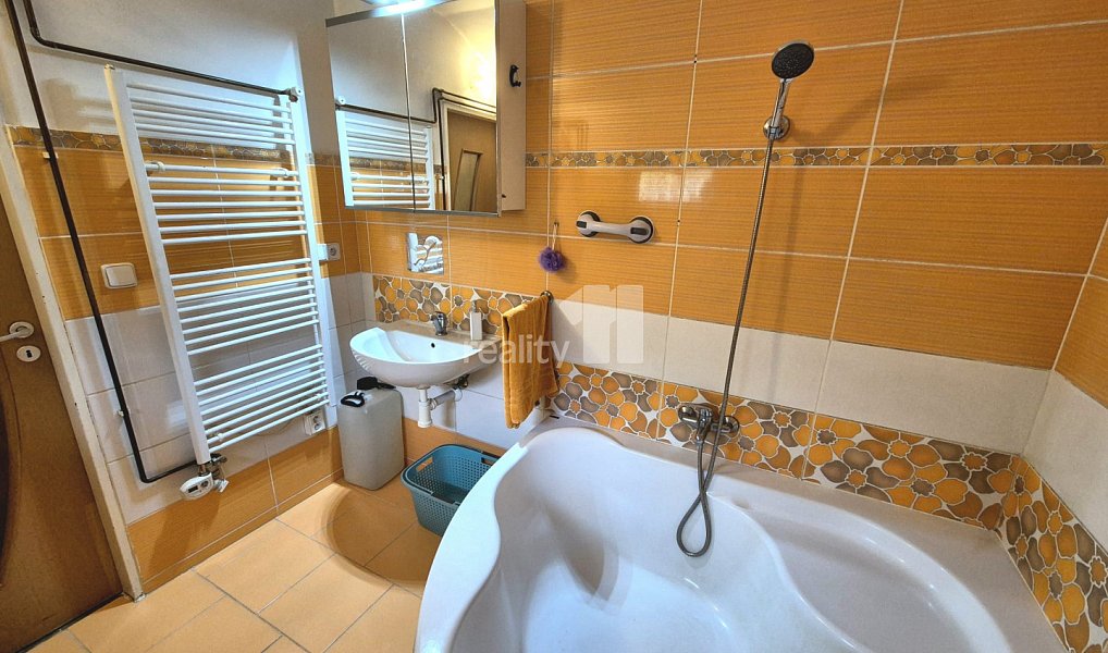 Prodej domu 97 m² s pozemkem 549 m², Aš – náhled fotky 9