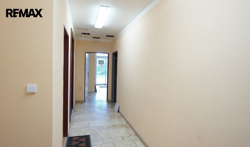 Pronájem kanceláře 407 m², Praha – náhled fotky 20