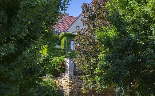 Pronájem bytu 2+kk 55 m², Na stráži, Praha 8 - Libeň