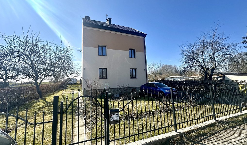 Prodej domu 340 m² s pozemkem 668 m², Cheb – fotka 1 z 50