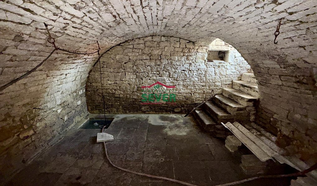 Prodej domu 241 m² s pozemkem 1 596 m², Křesín – náhled fotky 27