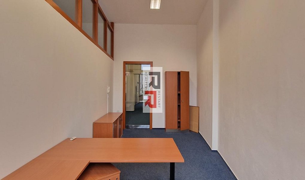 Pronájem kanceláře 17 m², Olomouc – náhled fotky 2