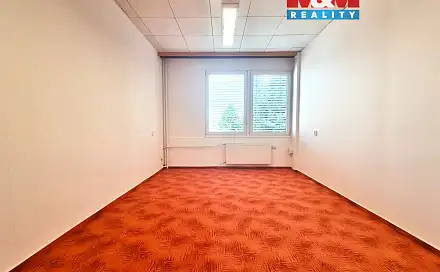 Pronájem kanceláře 18 m², Velkomoravská, Hodonín