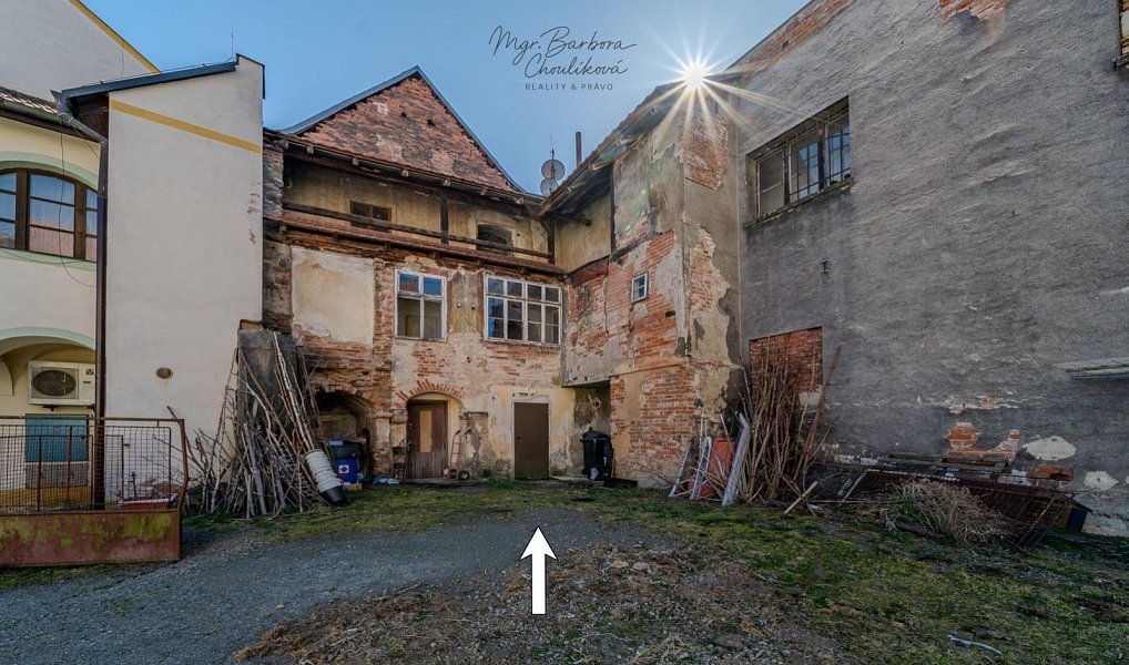 Prodej domu 352 m² s pozemkem 315 m², Stříbro – náhled fotky 22