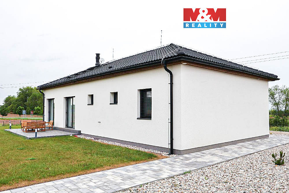 Prodej domu 99 m² s pozemkem 1 021 m²