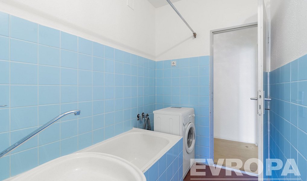 Prodej bytu 2+1 62 m², Praha – náhled fotky 12