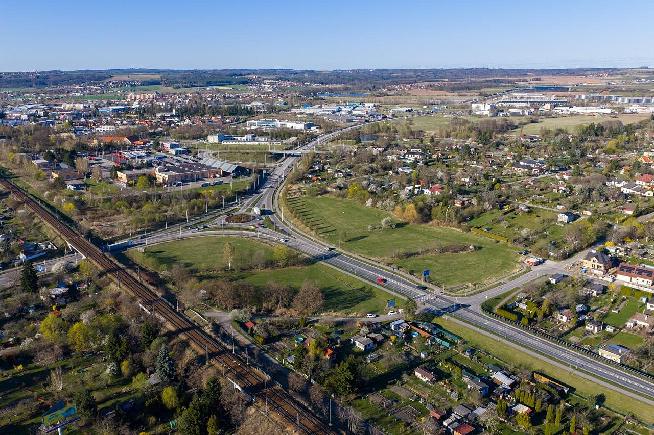 Prodej komerčního pozemku 11 468 m² – fotografie 4