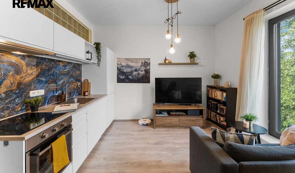 Prodej bytu 1+kk 29 m², Praha – náhled fotky 5