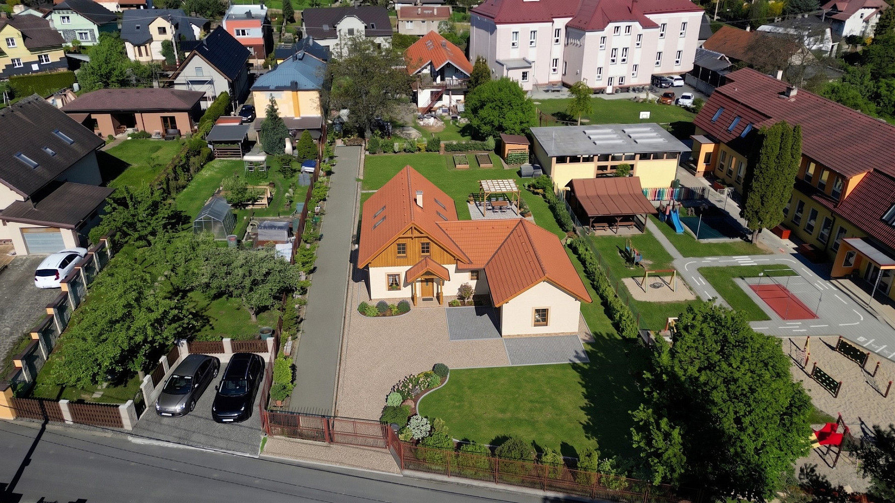 Prodej stavebního pozemku 829 m² — photo 2