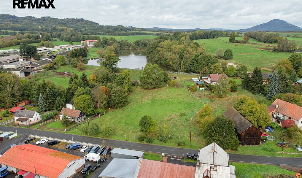 Prodej stavebního pozemku 4 960 m², Markvartice – fotka 1 z 19