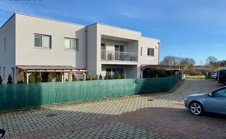 Pronájem domu 103 m² s pozemkem 145 m², Na Kopci, Mukařov - Srbín, okres Praha-východ