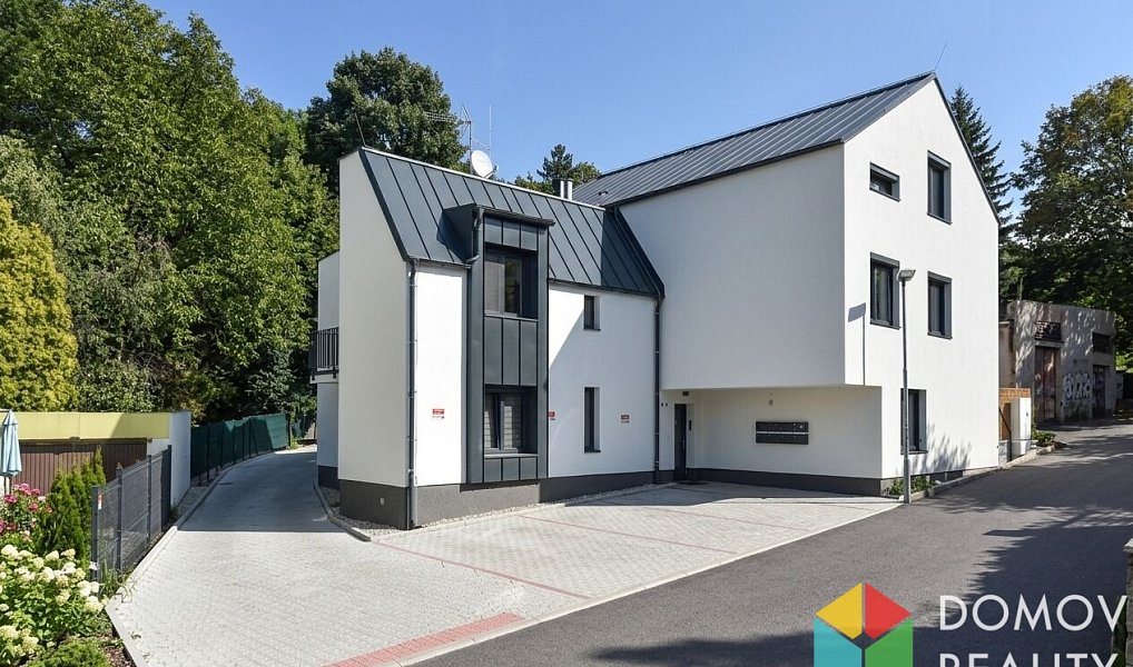 Prodej bytu 2+kk 44 m², Hořovice – fotka 1 z 17