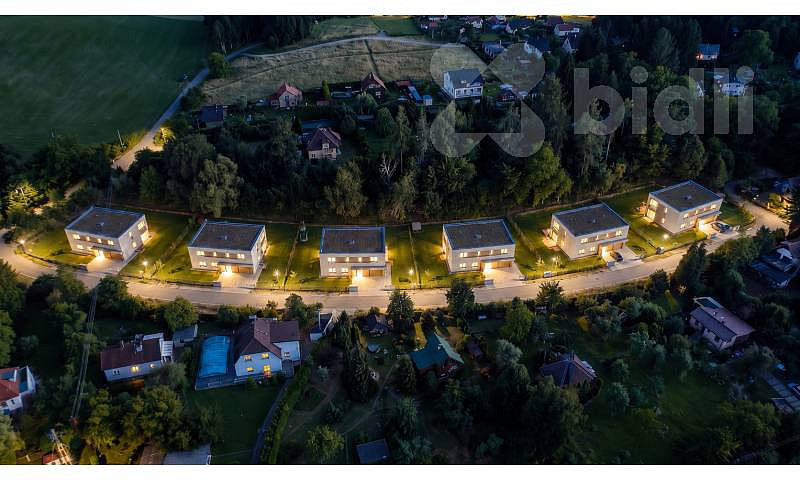 Prodej stavebního pozemku 8 271 m² – fotografie 2