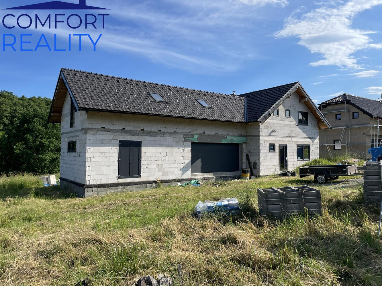 Prodej domu 300 m² s pozemkem 2 156 m²