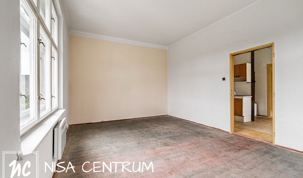 Prodej domu 220 m² s pozemkem 633 m², Benešov u Semil – náhled fotky 10