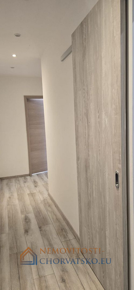 Prodej bytu 2+kk 73 m² – pohled 6