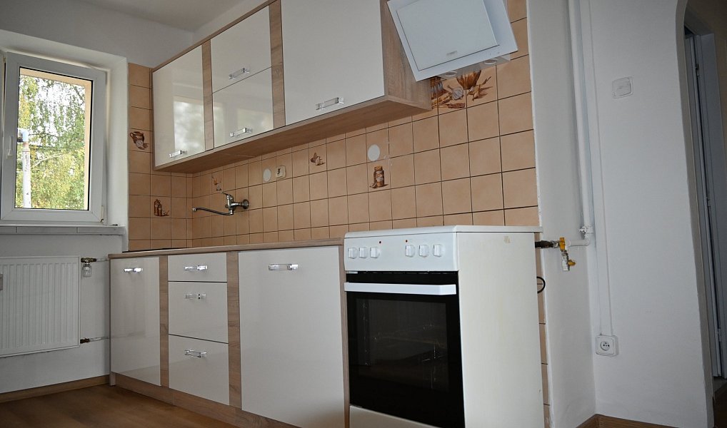 Prodej bytu 2+1 56 m², Břidličná – fotka 1 z 11