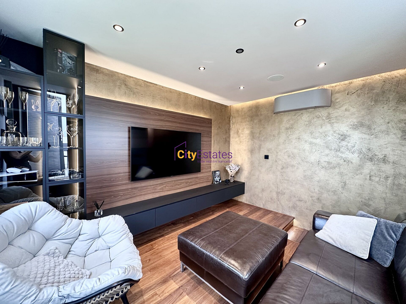 Prodej bytu 2+1 110 m² — photo 3