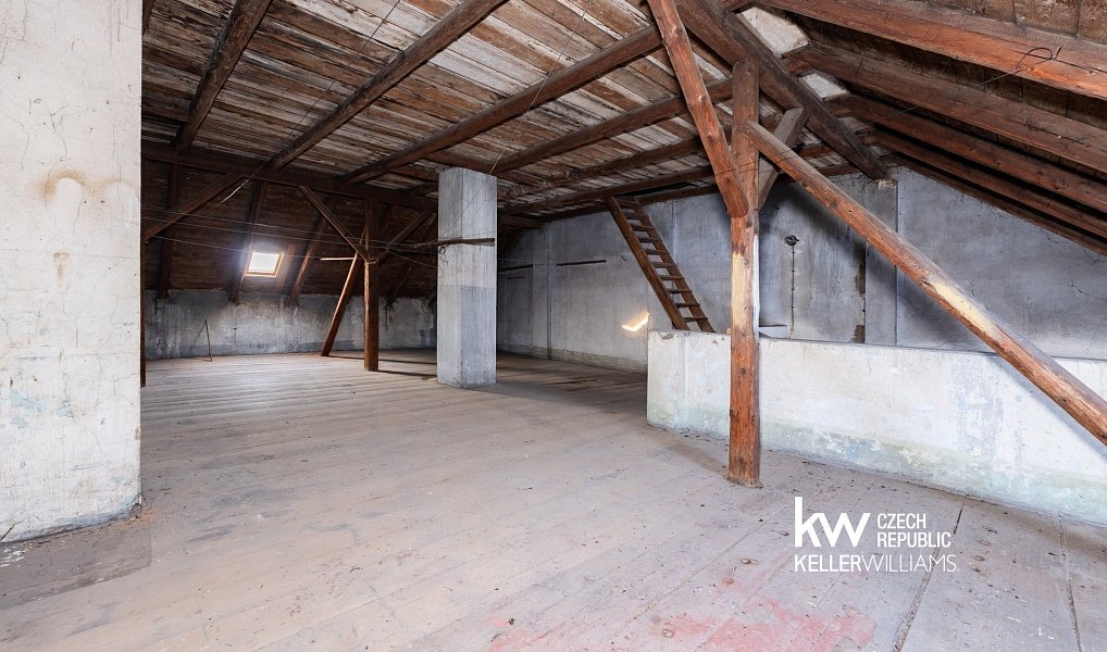 Prodej domu 160 m² s pozemkem 1 041 m², Jeníkov – náhled fotky 28