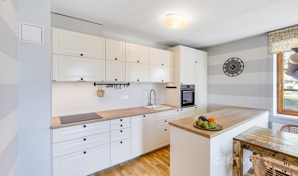Prodej bytu 3+kk 82 m², Kařez – náhled fotky 4