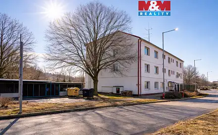 Pronájem bytu 1+1 49 m², Tovární, Kryry, okres Louny
