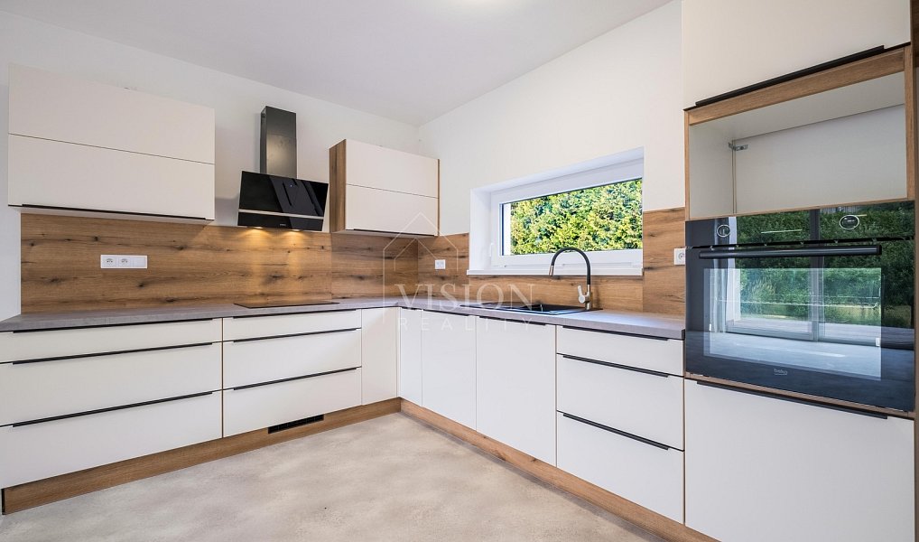 Prodej domu 177 m² s pozemkem 270 m², Plzeň – náhled fotky 11