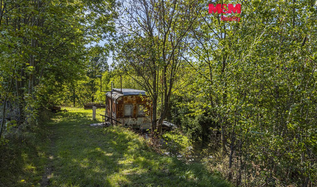Prodej zahrady 776 m², Dobré – fotka 1 z 15