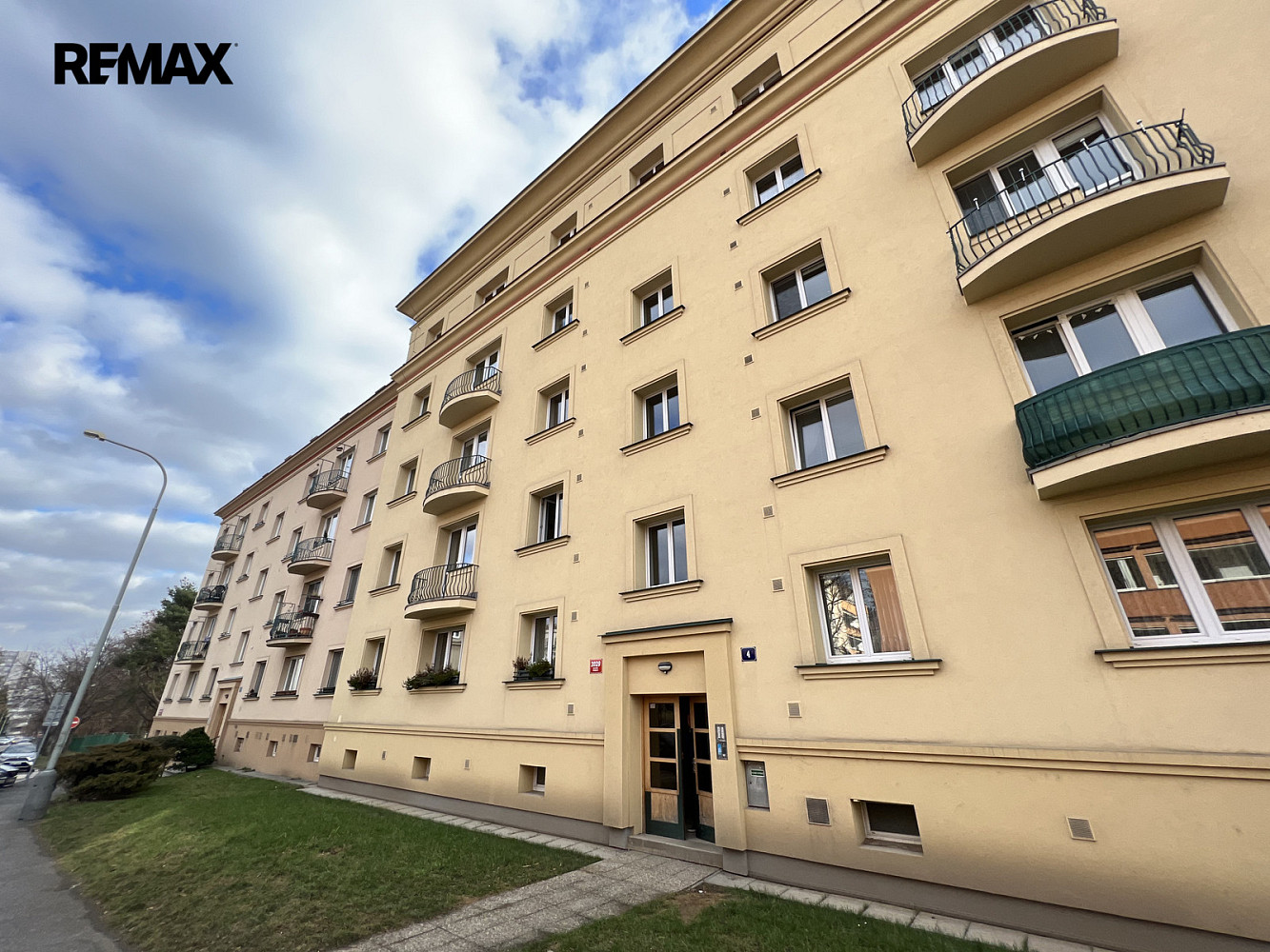 Pronájem bytu 3+kk 85 m², Praha