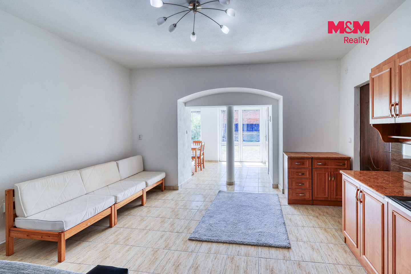 Prodej domu 260 m² s pozemkem 846 m² — photo 2