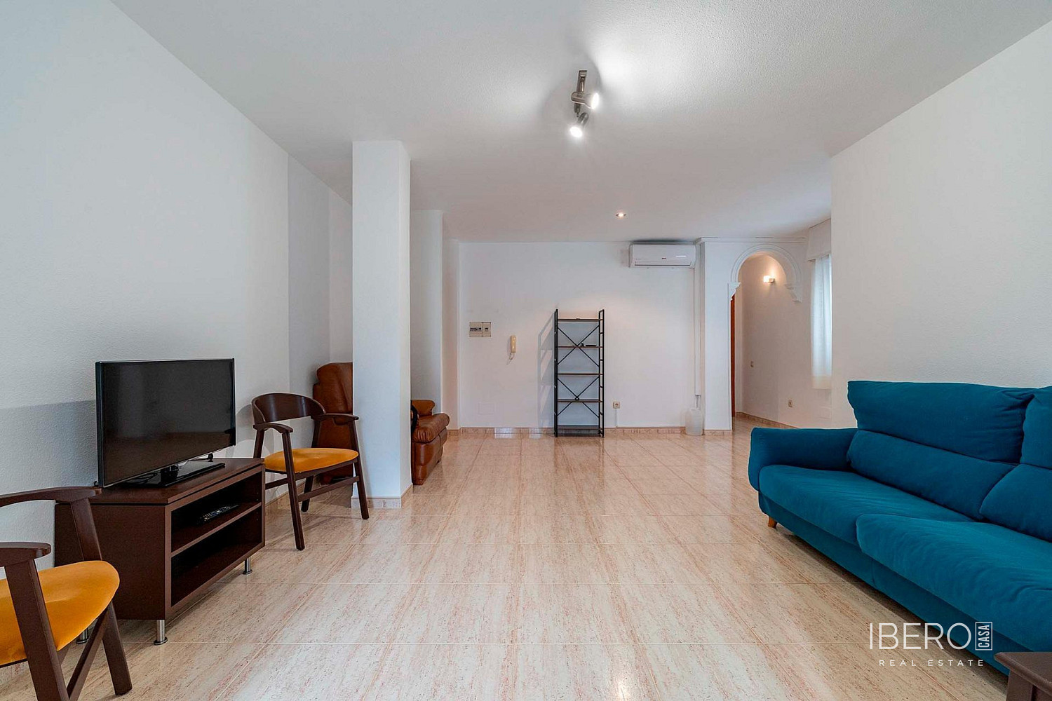 Piso 3+kk – El Ejido - Vista 5