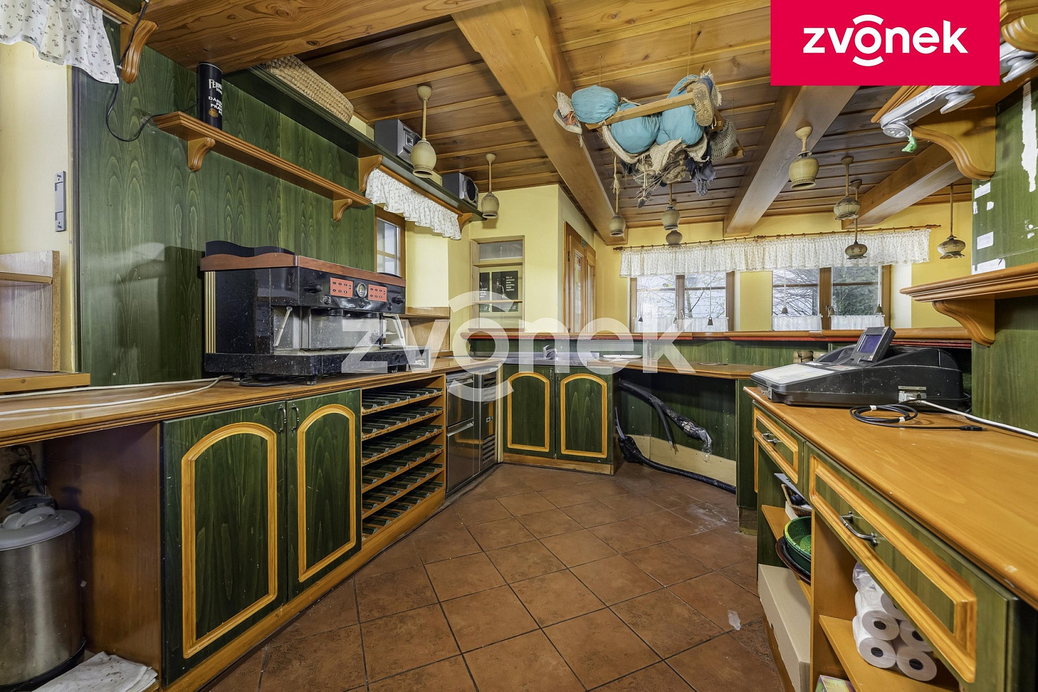 Prodej ubytovacího objektu 1 086 m² — photo 5