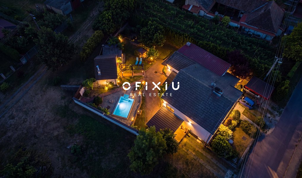 Prodej domu 195 m² s pozemkem 915 m², Slup – náhled fotky 2
