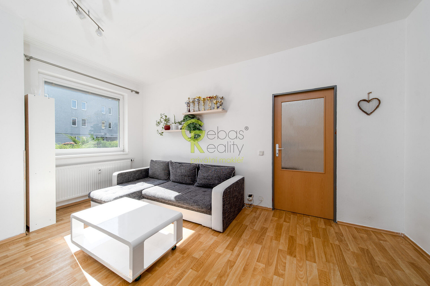 Pronájem bytu 3+kk 67 m² — photo 2