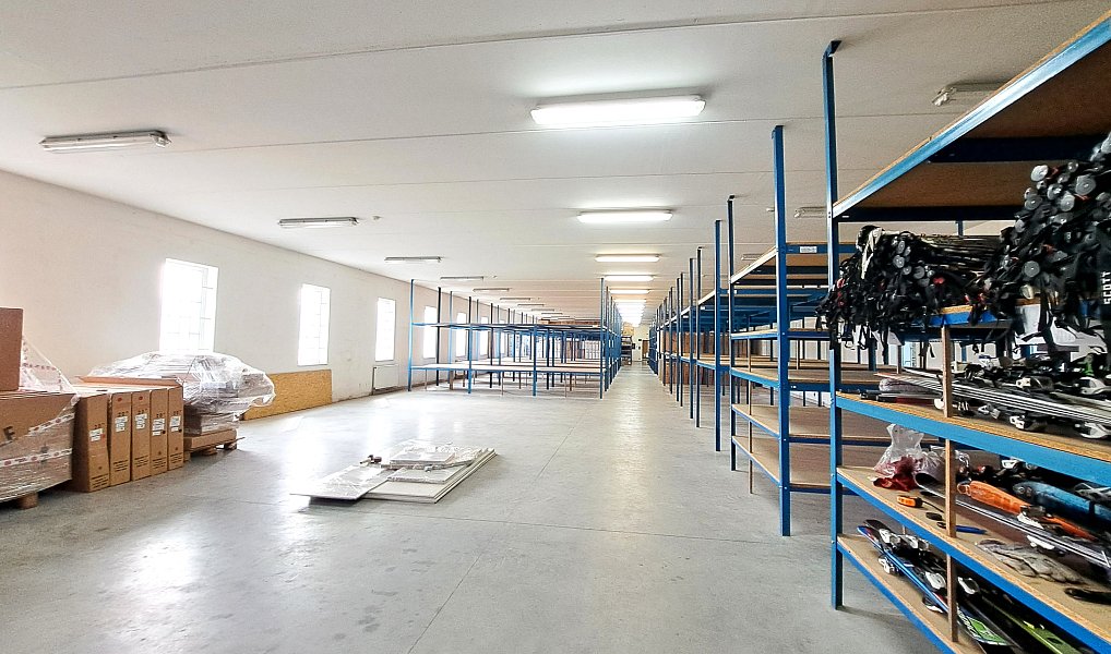 Pronájem skladovacích prostor 706 m², Tečovice – náhled fotky 16