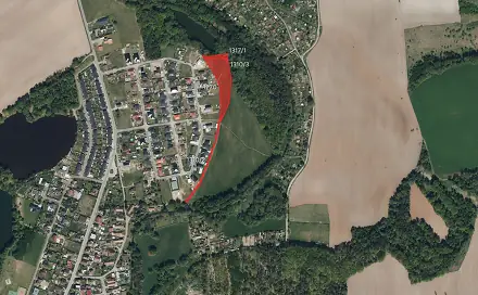 Prodej pole 6 184 m², Lázně Bohdaneč, okres Pardubice