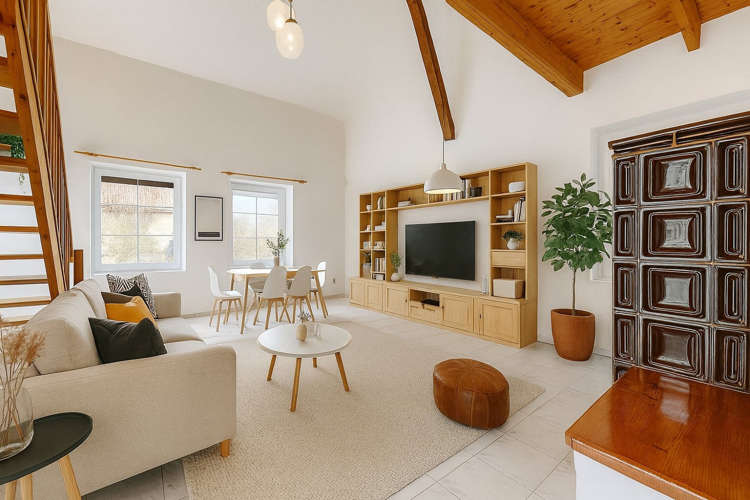 Prodej domu 145 m² s pozemkem 1 372 m² — photo 2