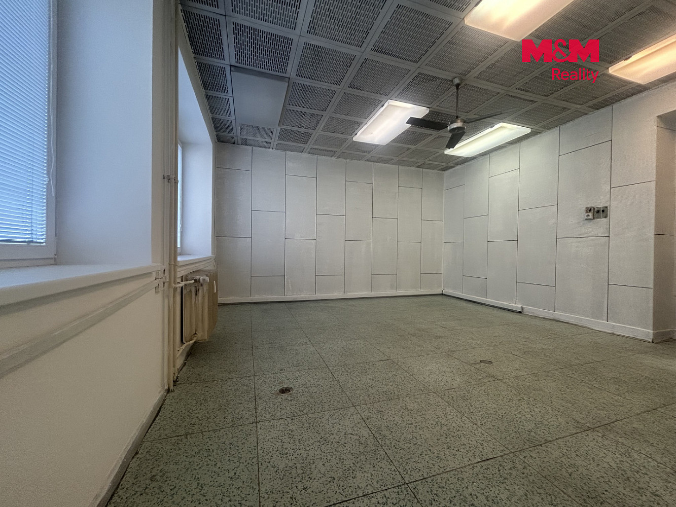 Pronájem kanceláře 28 m² – fotografie 3