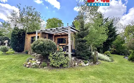 Prodej chaty/chalupy 38 m² s pozemkem 2 615 m², Český Šternberk, okres Benešov
