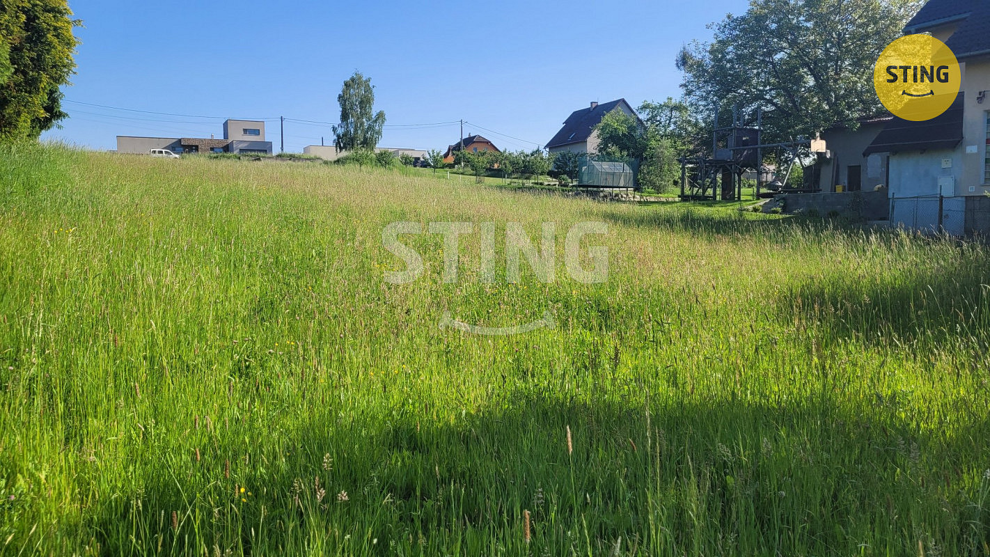 Prodej stavebního pozemku 1 000 m² – fotografie 3