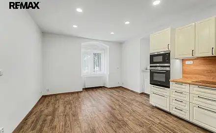 Prodej bytu 3+kk 61 m²