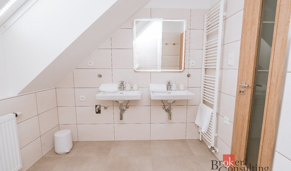 Prodej bytu 3+kk 104 m², Karlova Studánka – náhled fotky 8