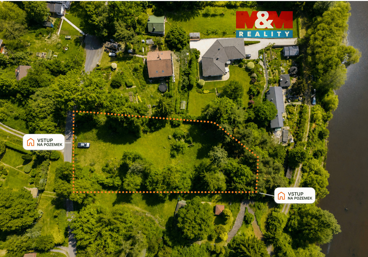 Prodej stavebního pozemku 2 522 m², Šemnice