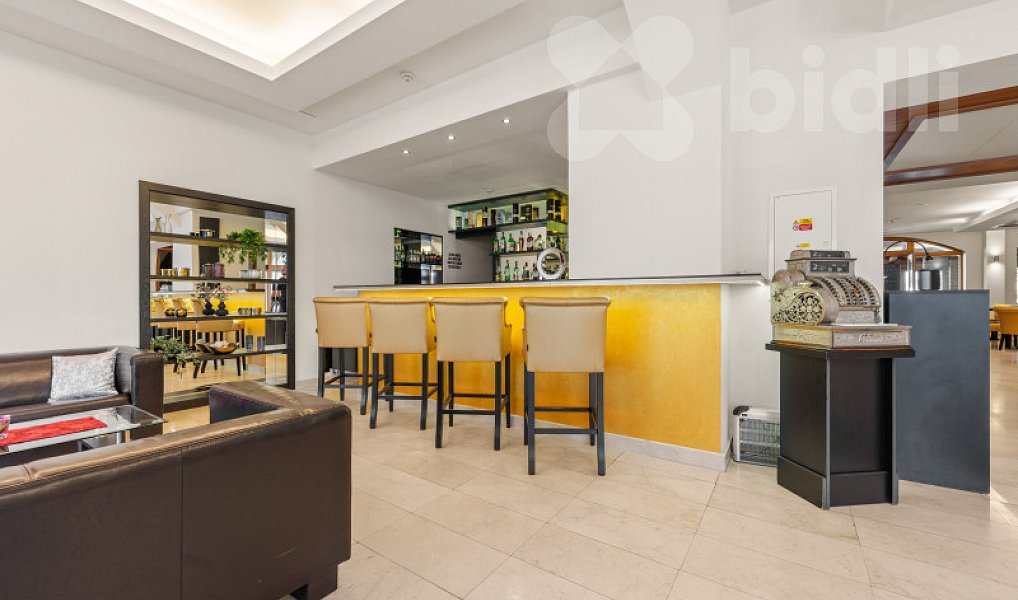 Prodej ubytovacího objektu 1 300 m², Lednice – náhled fotky 3