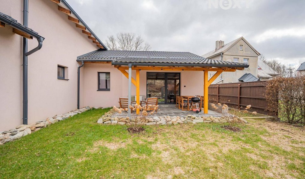 Prodej komerčního objektu (jiného typu) 57 m², Staré Město – náhled fotky 10