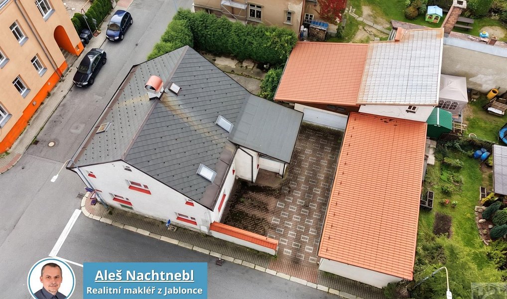 Prodej domu 330 m² s pozemkem 469 m², Jablonec nad Nisou – náhled fotky 36